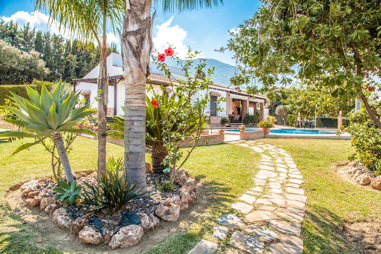 Cubo'S Villa Ruiz Альхаурин-эль-Гранде Экстерьер фото